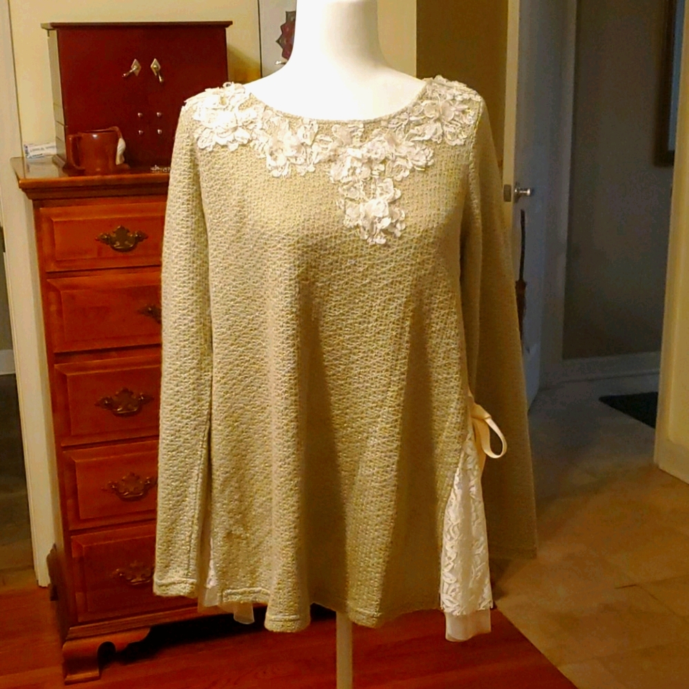 Light comfy sweater